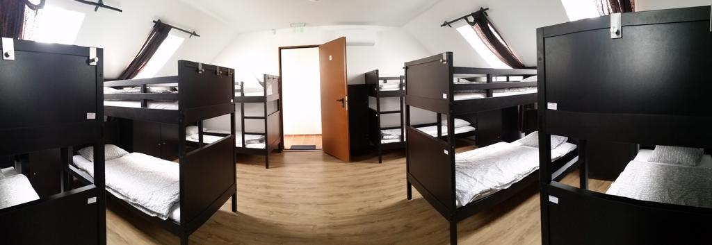 Horpacsi Europa Piheno Koezpont Hotel Buitenkant foto